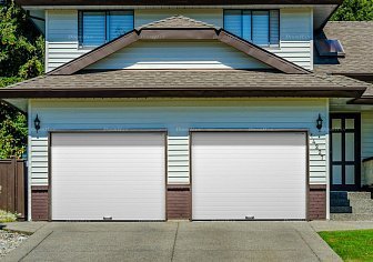 Гаражные ворота Doorhan RSD02 (2400х2800)