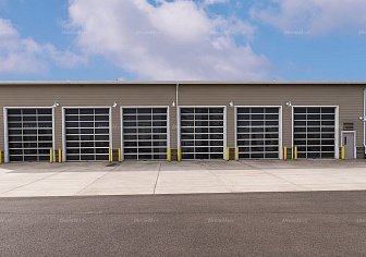 Промышленные ворота с панорамным остеклением Doorhan ISD02 (4400х5400)