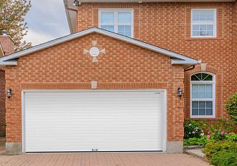 Гаражные ворота Doorhan RSD02 (3800х2200)